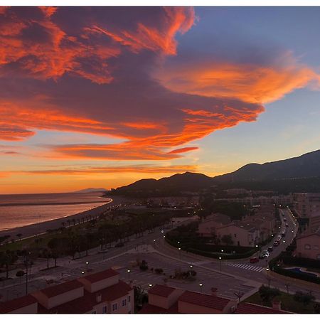 Apartamento Con Terraza, Vistas Playa Y Montana Оспиталет-дель-Инфанте Экстерьер фото