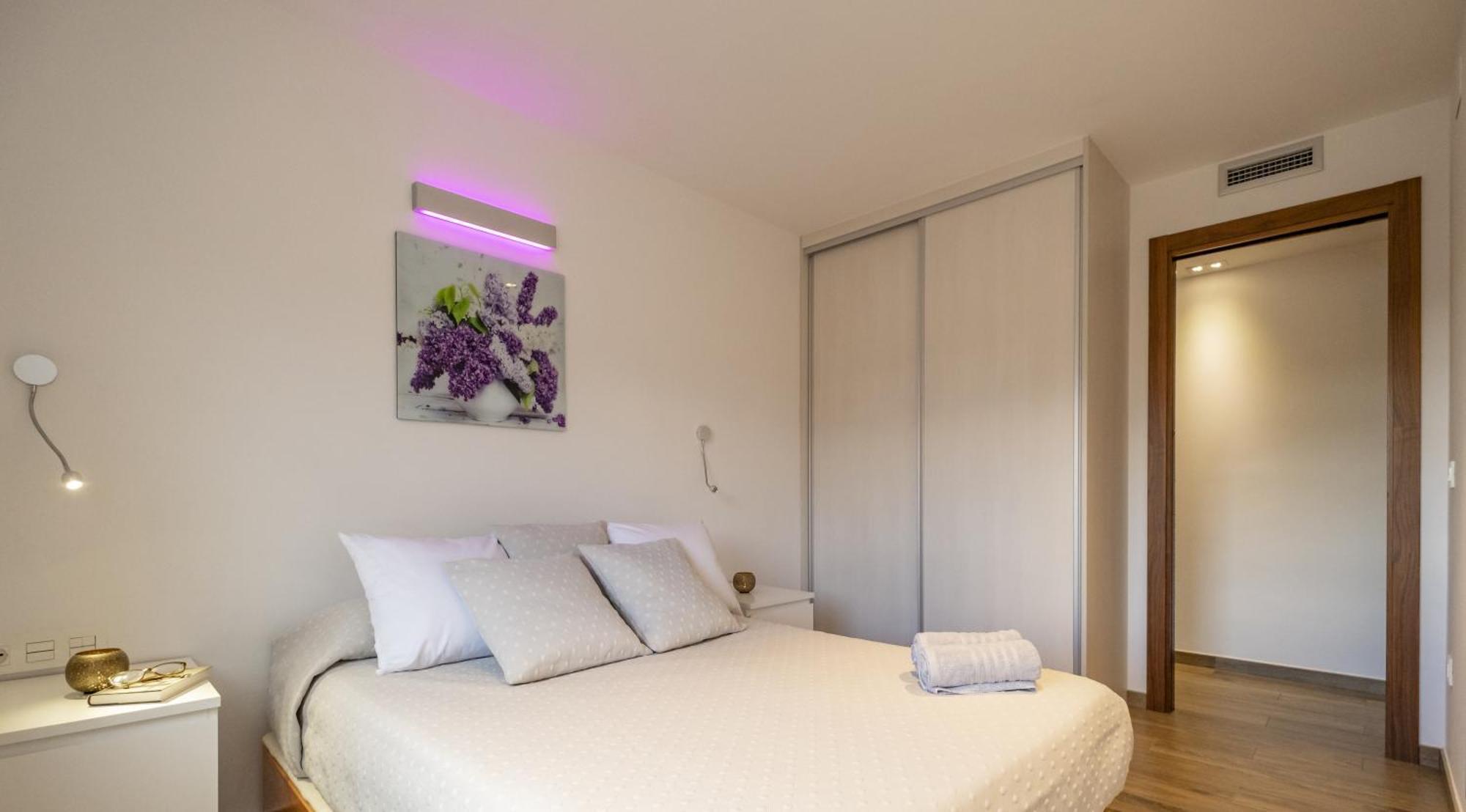 Apartamento Con Terraza, Vistas Playa Y Montana Оспиталет-дель-Инфанте Экстерьер фото